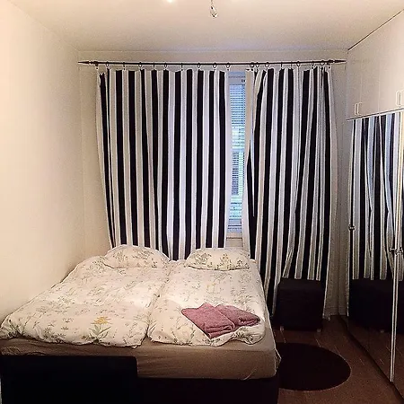 Hotel Downtown 4*